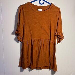 Wonderly Rust Short Sleeve Top